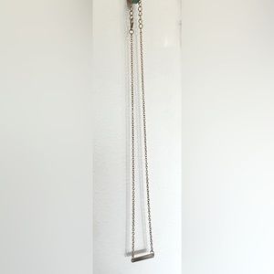 Simple gold chain and bar necklace